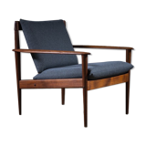 Fauteuils de Grete Jalk édition poul jeppesen
