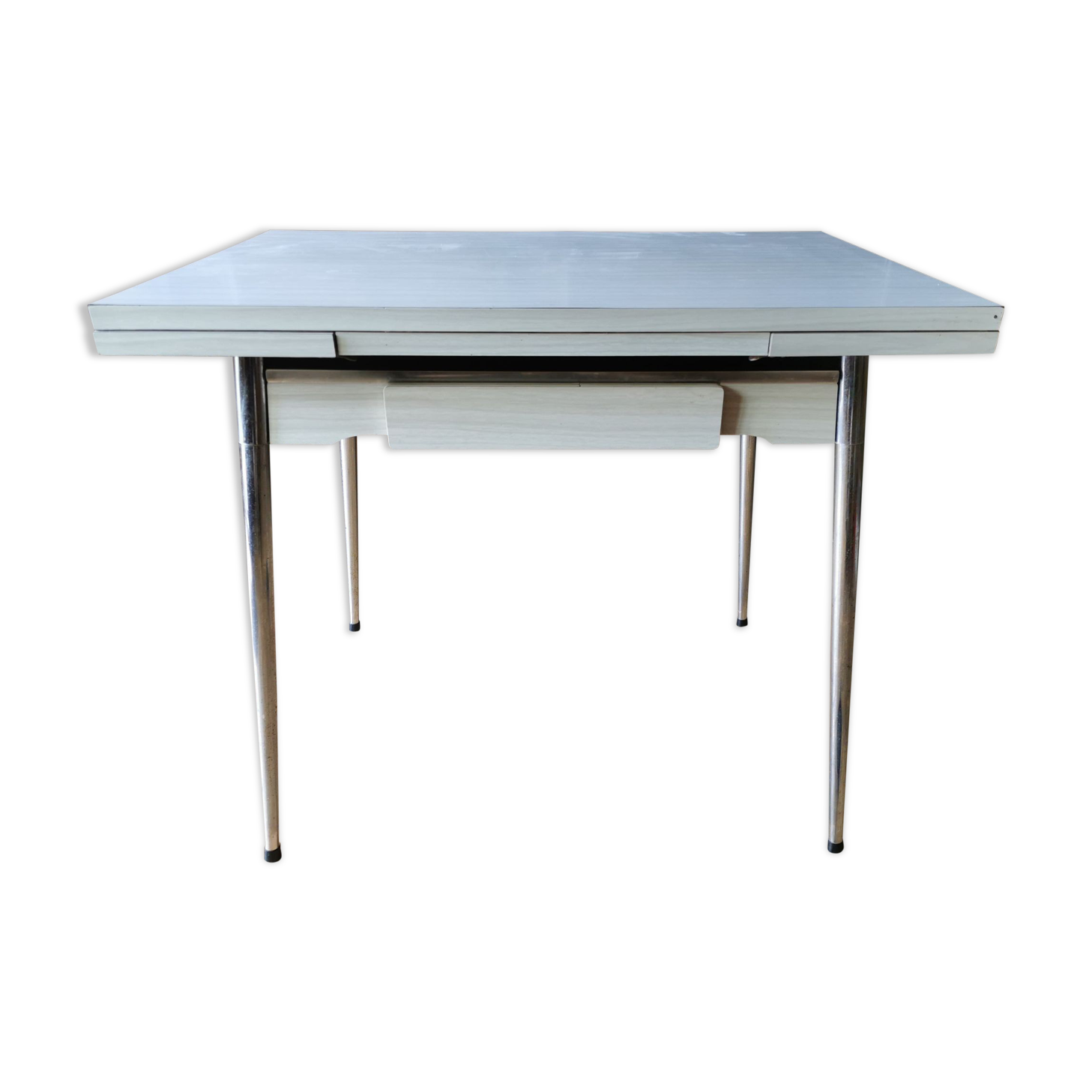 Formica table with extensions