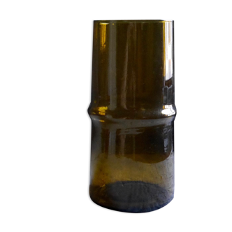 Vase cylindrique en verre ambré