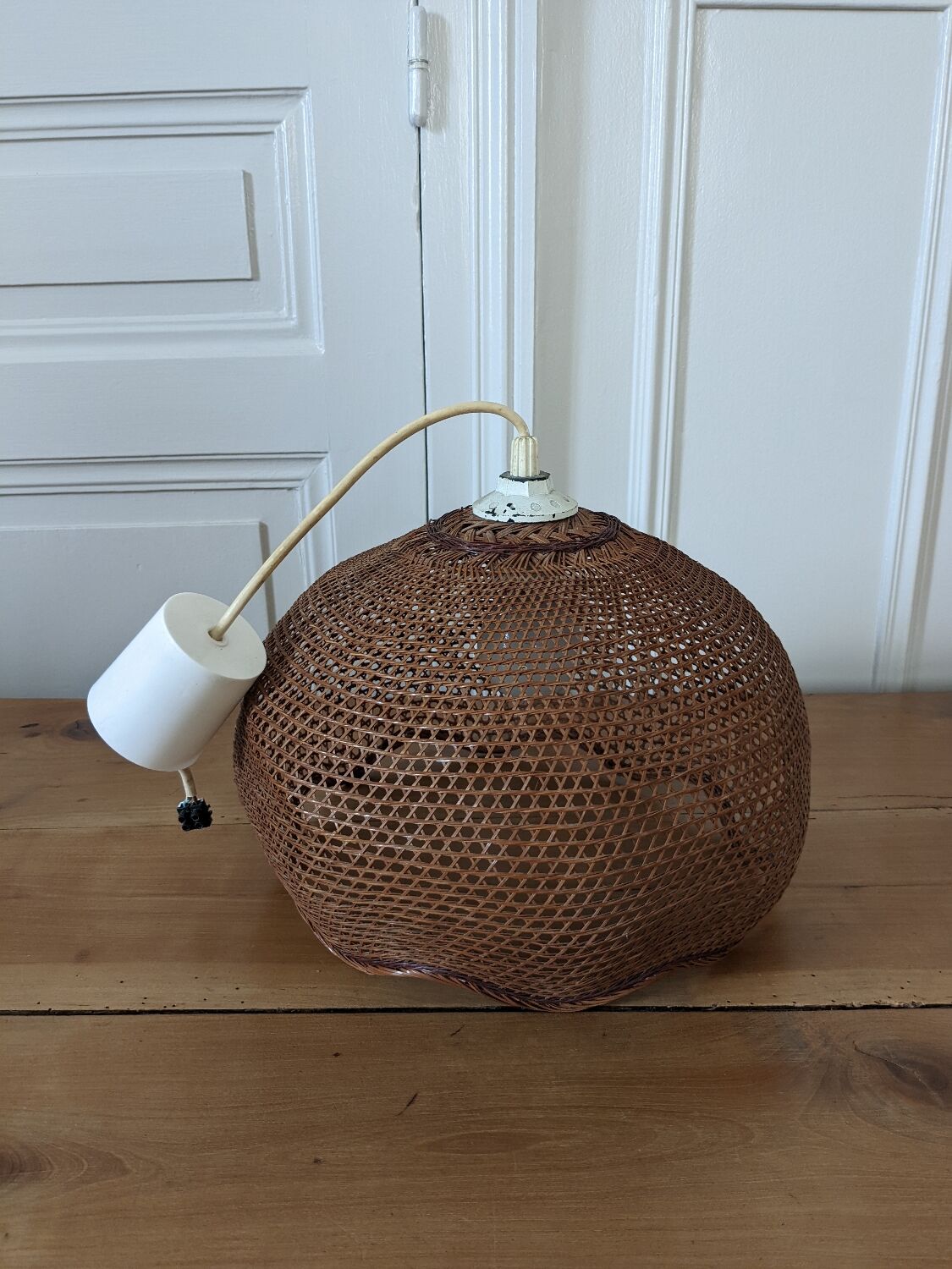 Vintage wicker pendant lamp