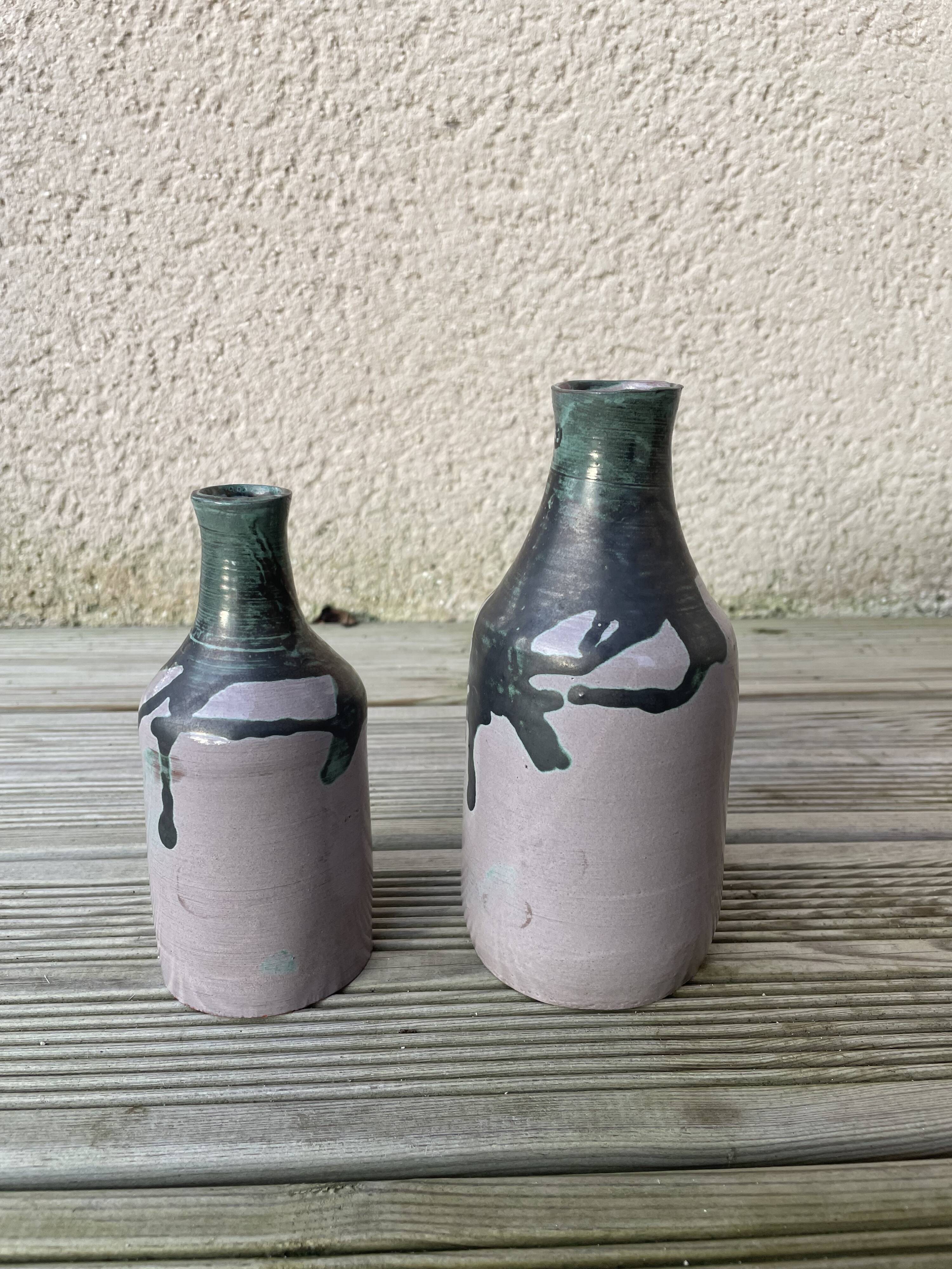 Set of 20 decorative items