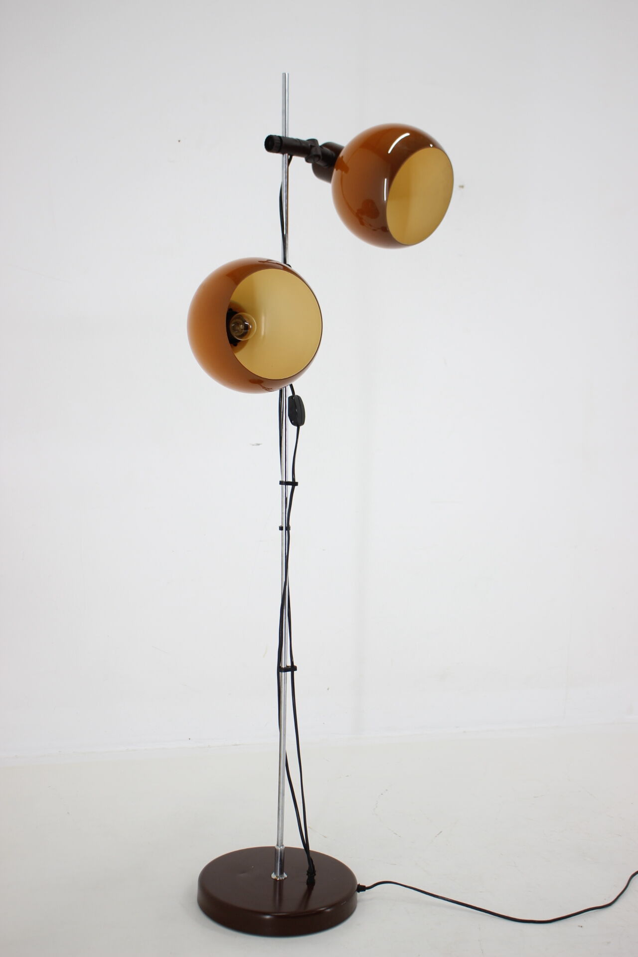 1970s Floor lamp with Plastic Lamp Shades, Hungary