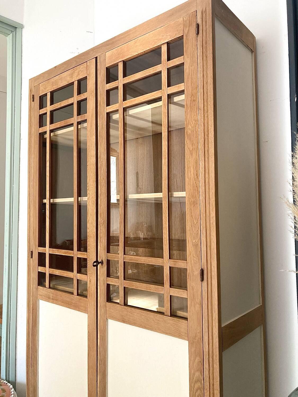 Armoire parisienne
