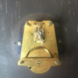 Yellow formica clock pendule