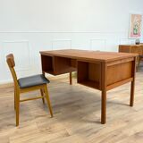 Office by Gunnar Tibergaard