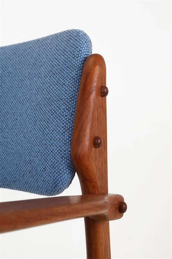 Newly upholstered O.D. Møbler / Erik Buck “Type 50” armchair / teak / mid-century / Danish modern design / Erik Buch