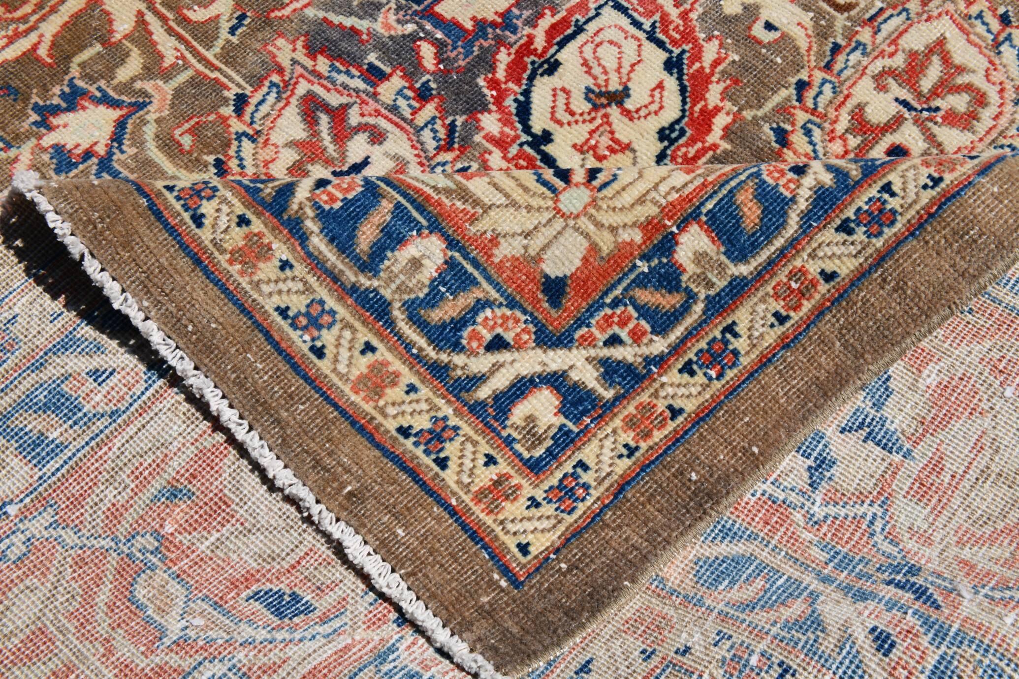 Large Antique Persian Carpet 300x397 cm, Medallion and Floral Patterns
