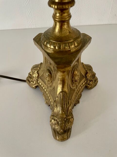 Lamp pique candle gilded bronze 60 cm, nineteenth century.