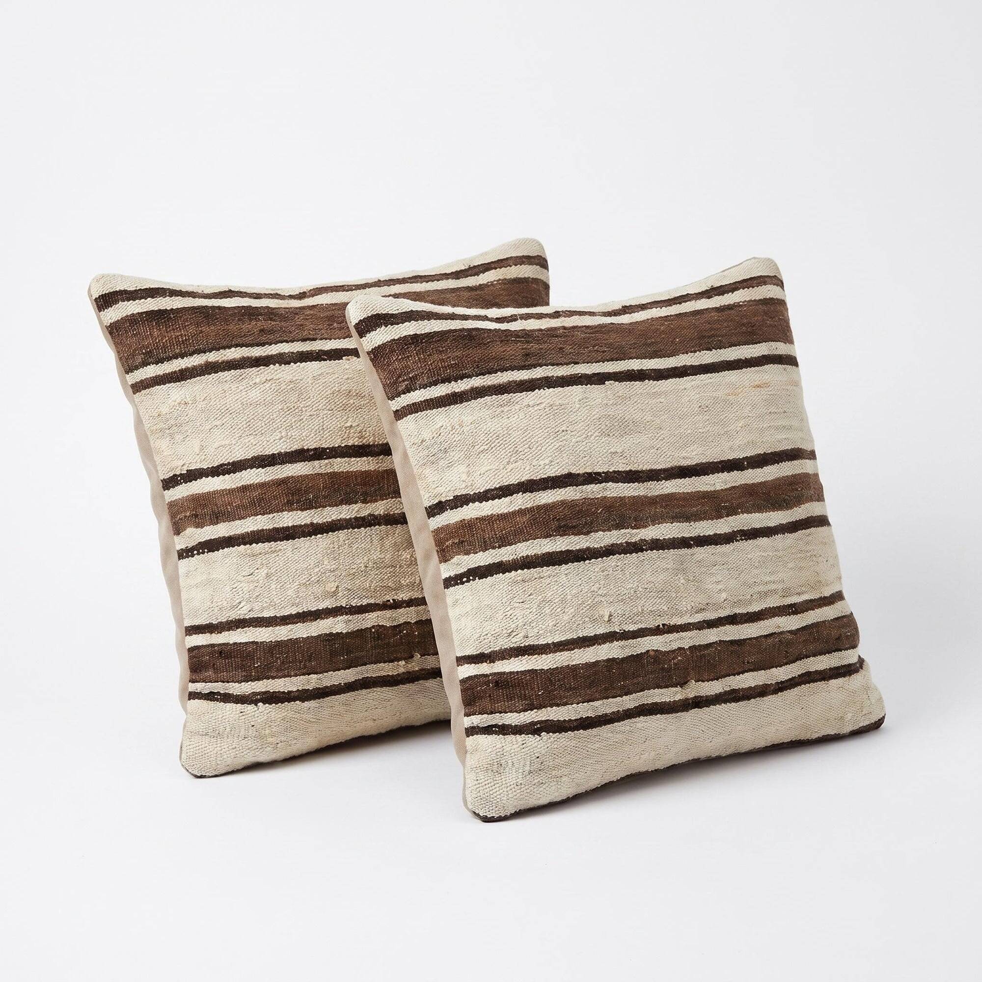 Set of 2 vintage kilim cushion covers 61x61 cm
