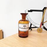 Apothecary bottle