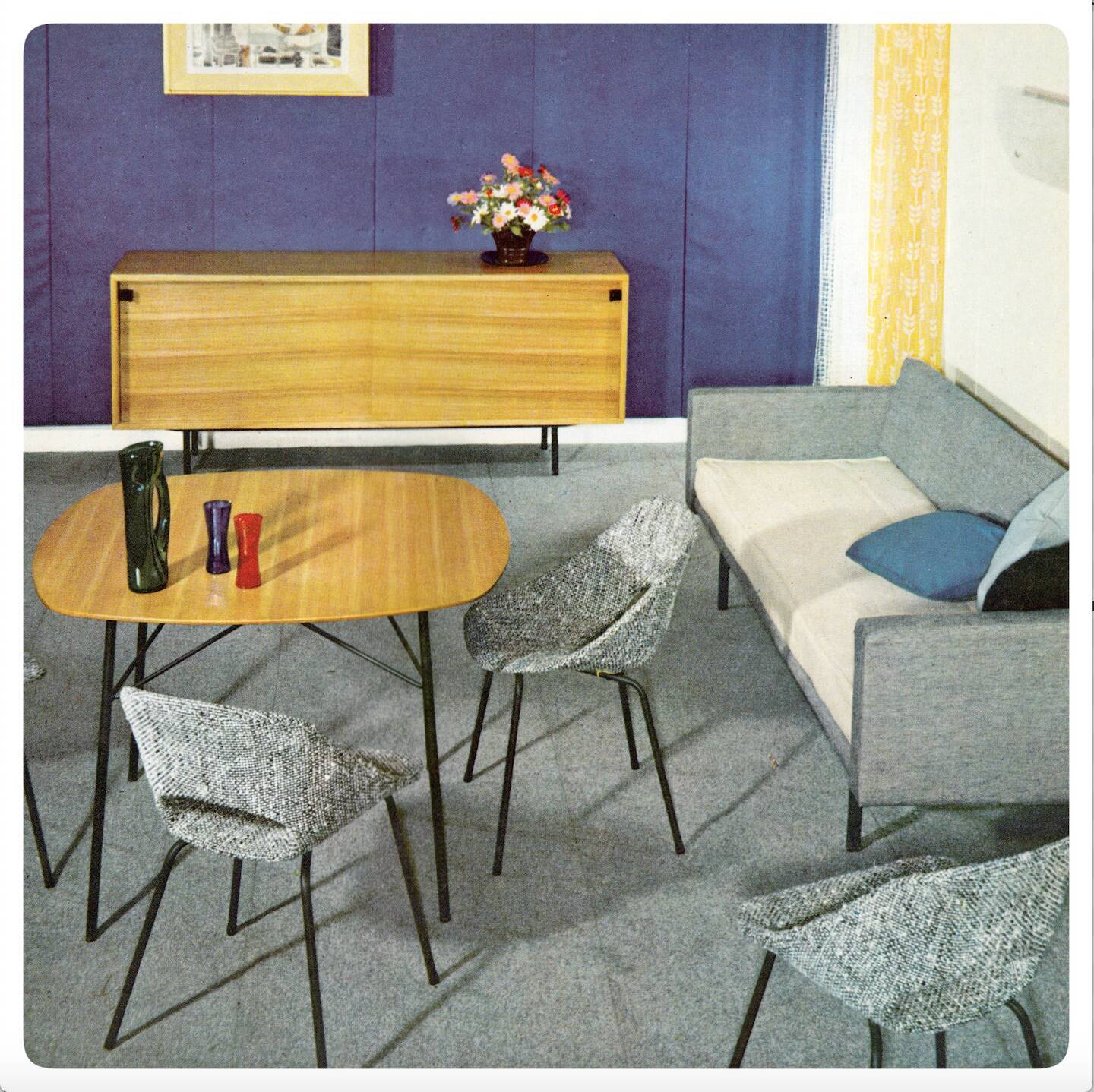 Table 135 bis by André Simard - T.V Furniture Edition