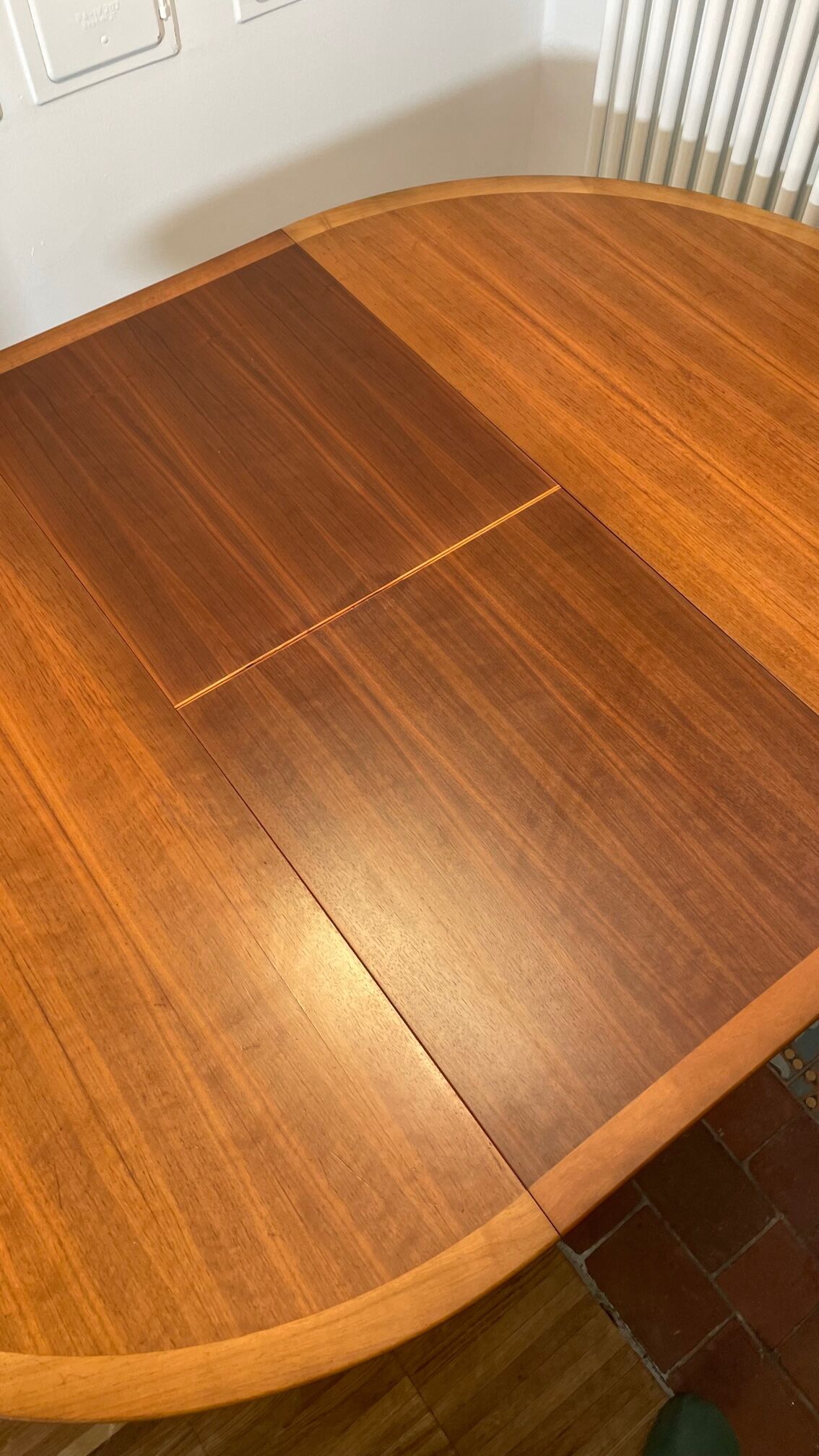 Scandinavian teak table with butterfly extension 60s