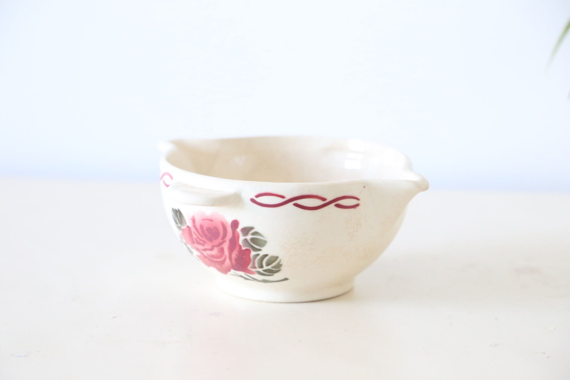 Saucière Badonviller ceramic, rose decoration, art deco, 1930, vintage French