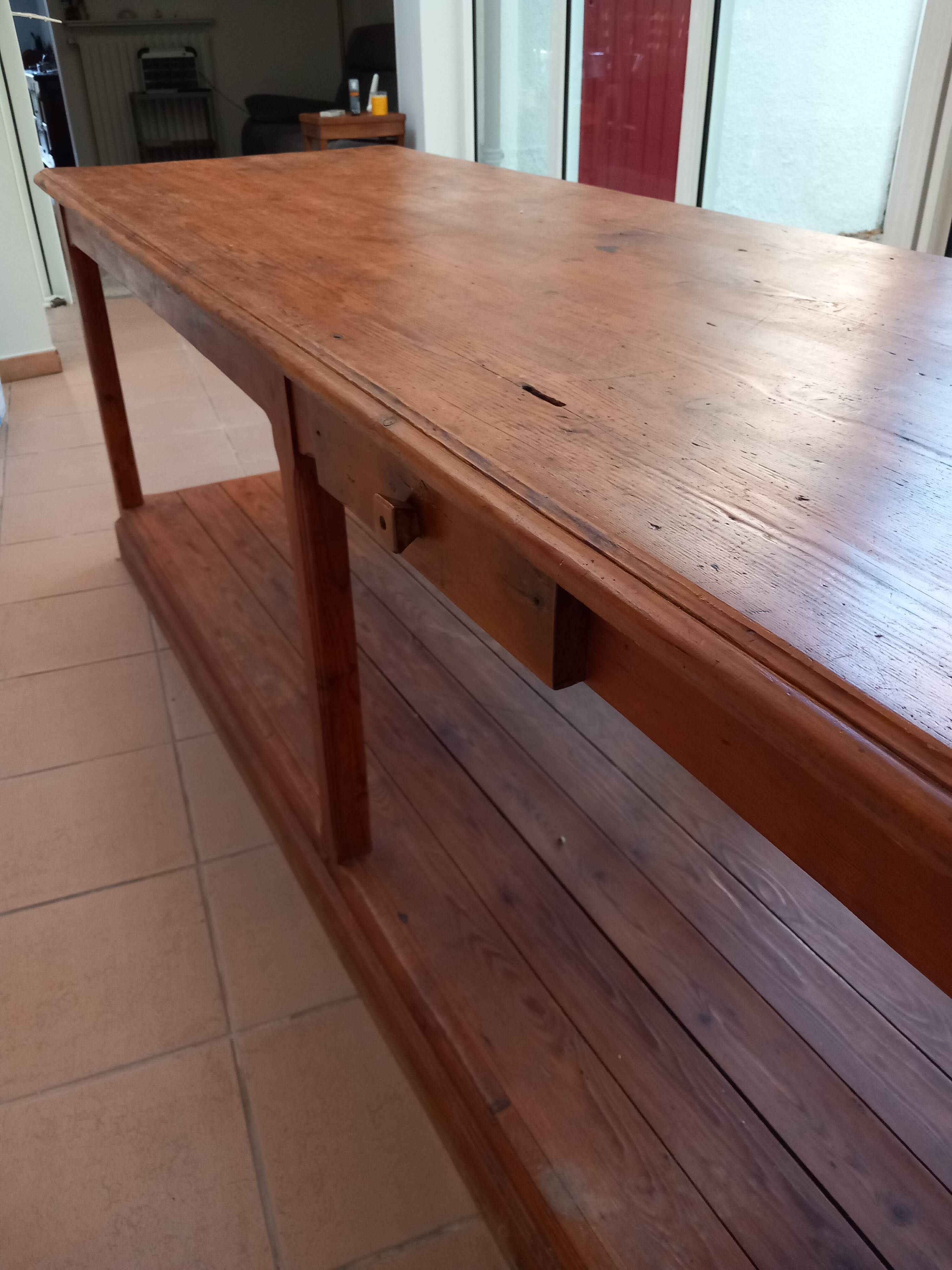 large draper's table