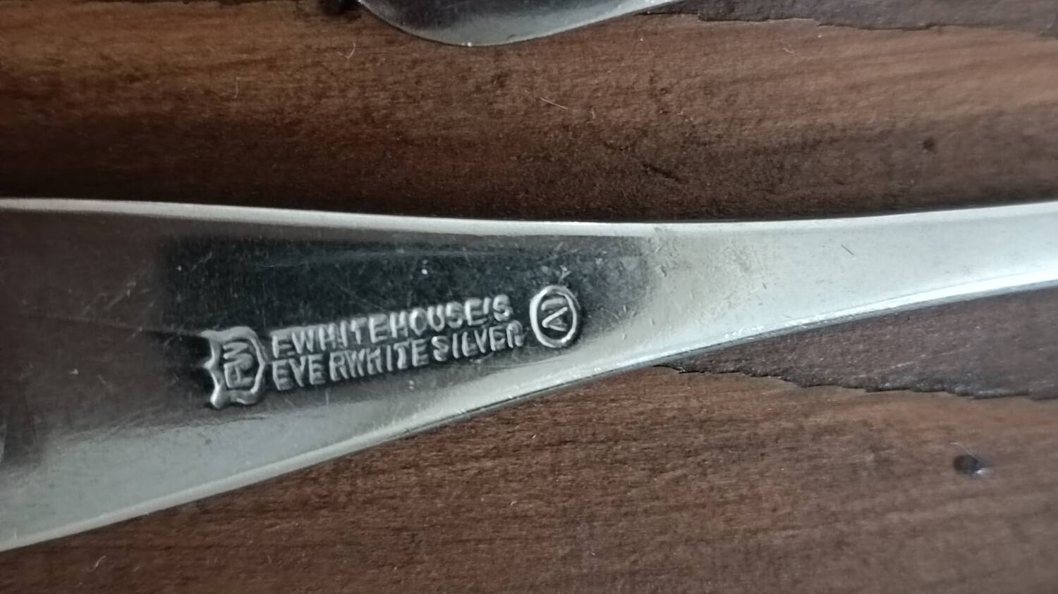 6 silver-plated forks