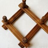 Wall coat rack "accordion" in solid wood