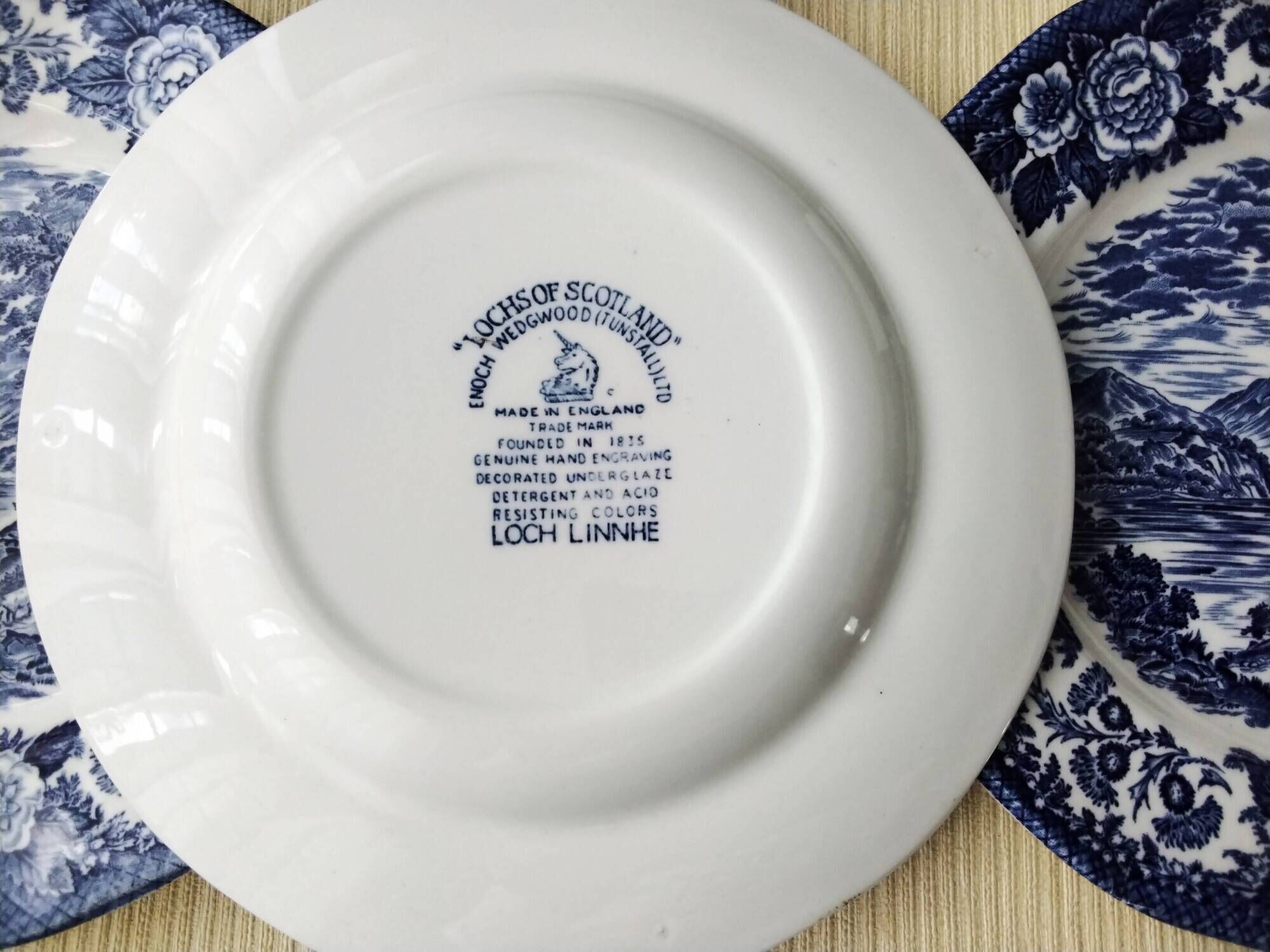 6 Lochs of Scotland Enoch Wedgwood Dessert Plates