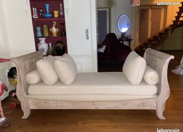 Méridienne / lit-canapé avec coussins, idéale pour une chambre,