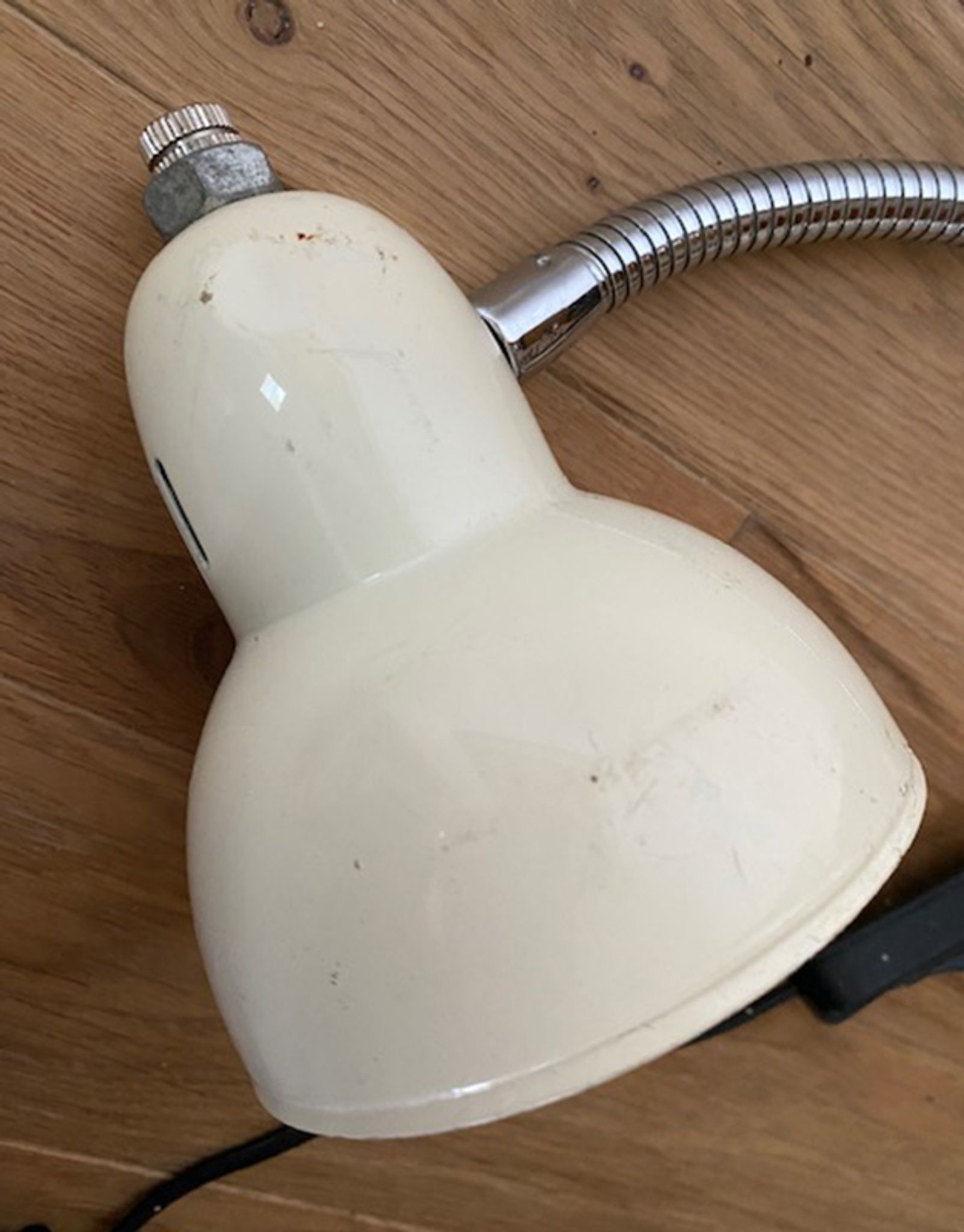 Lampe à clipser