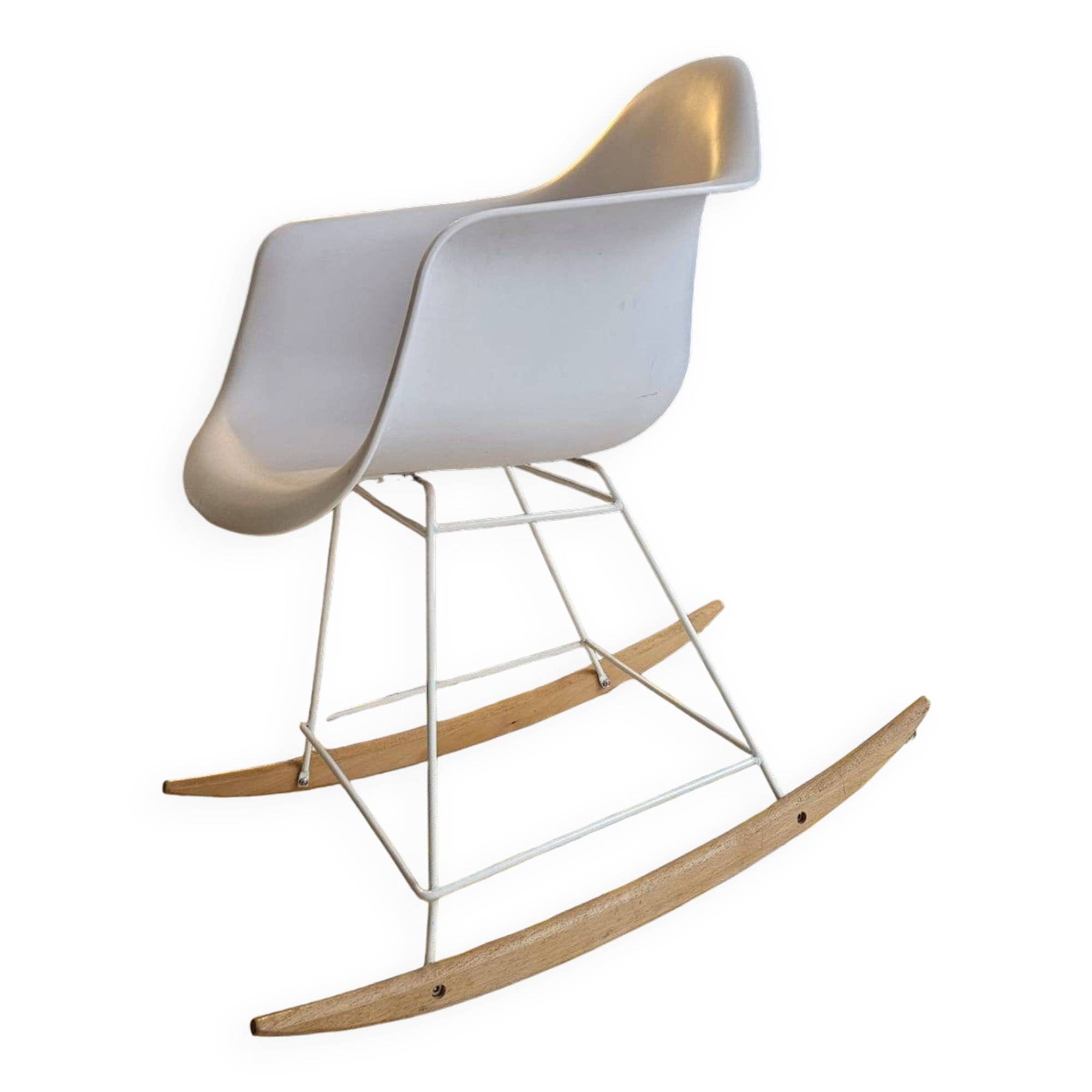 Rocking chair from 1950 designed by Charles and Ray Eames