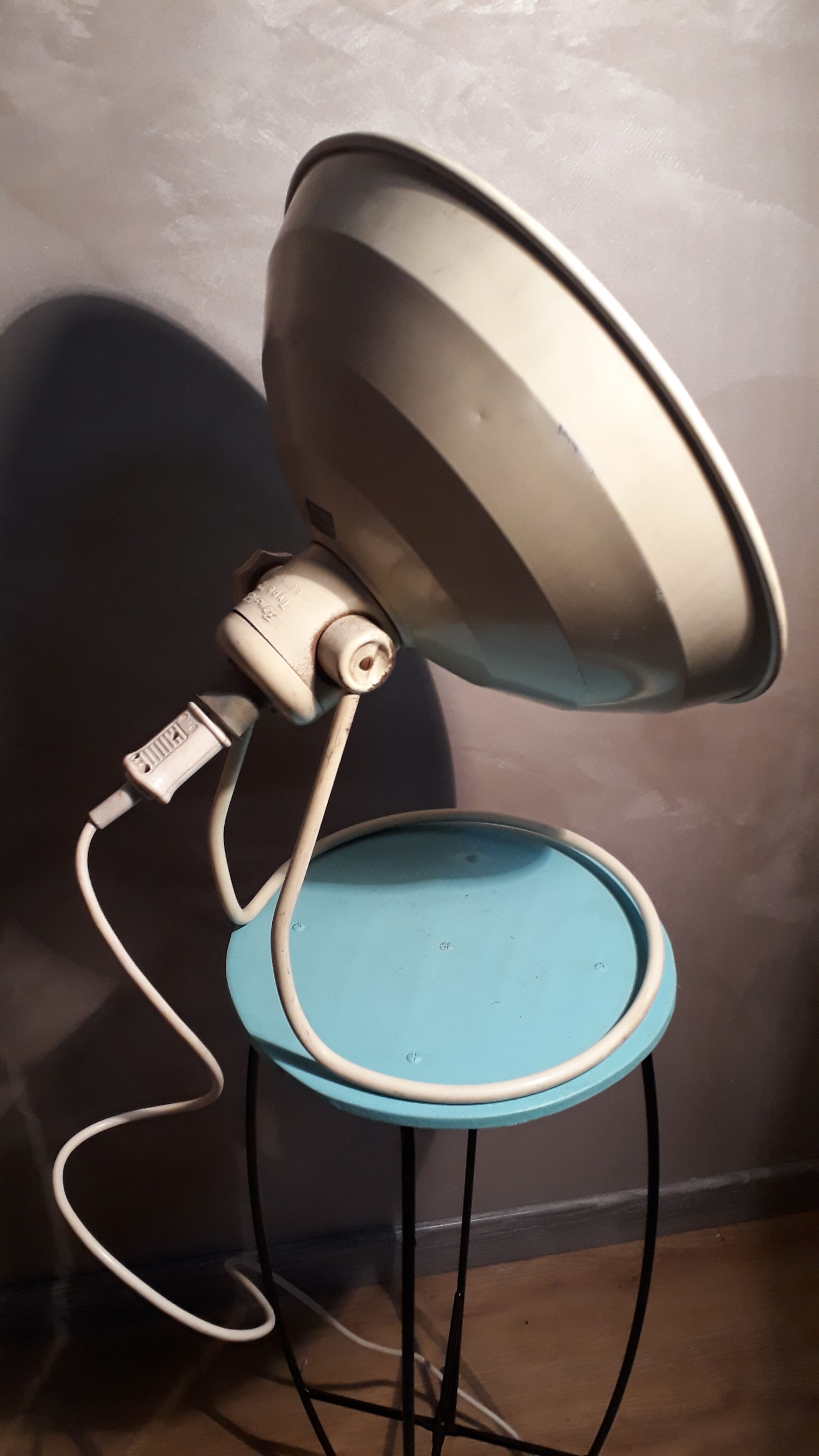 Industrial style lamp Ben Atiba 1960 50x40 good state, take sector to change, for french standard