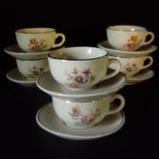 Cups for dinette