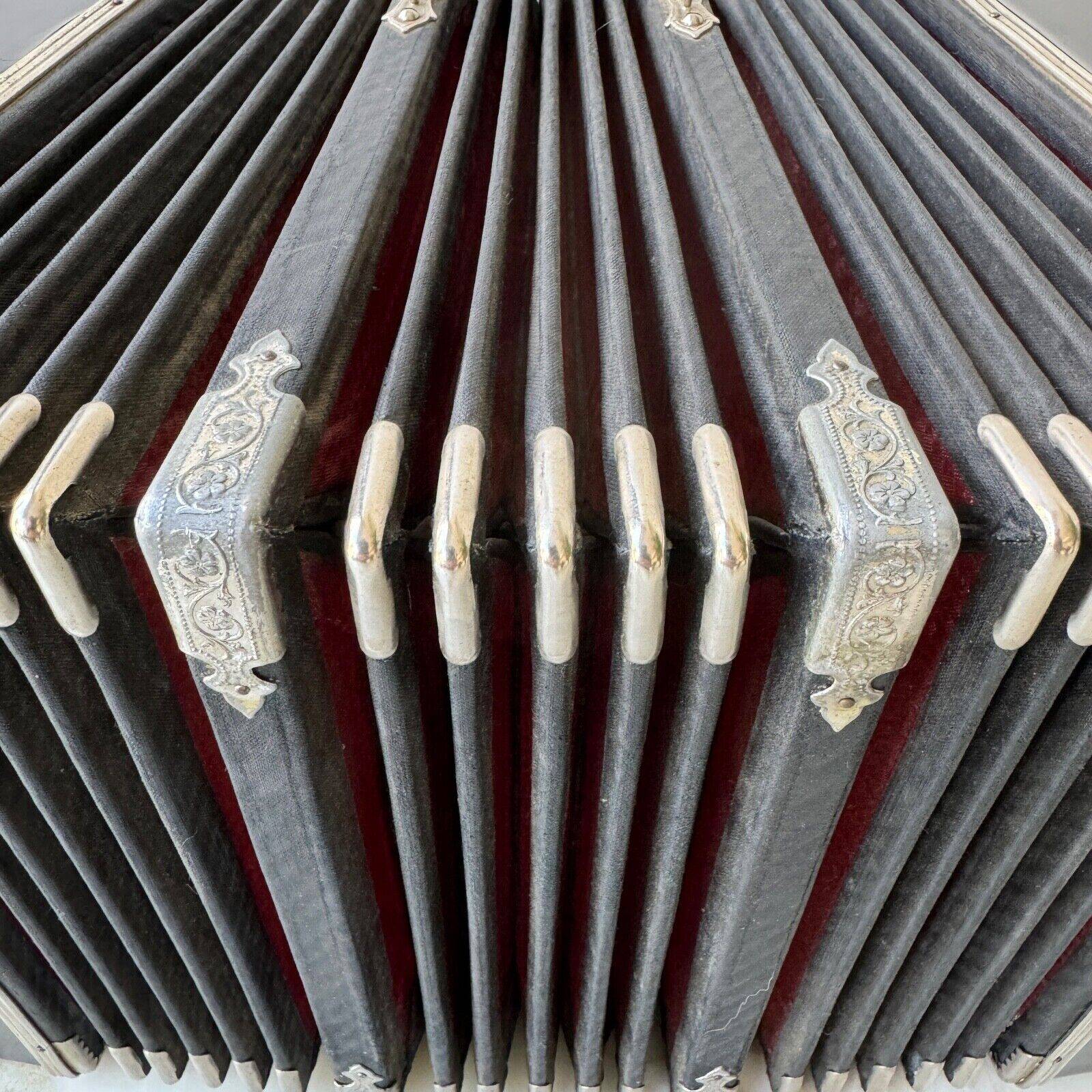 Alfred Arnold Chromatic Bandoneon