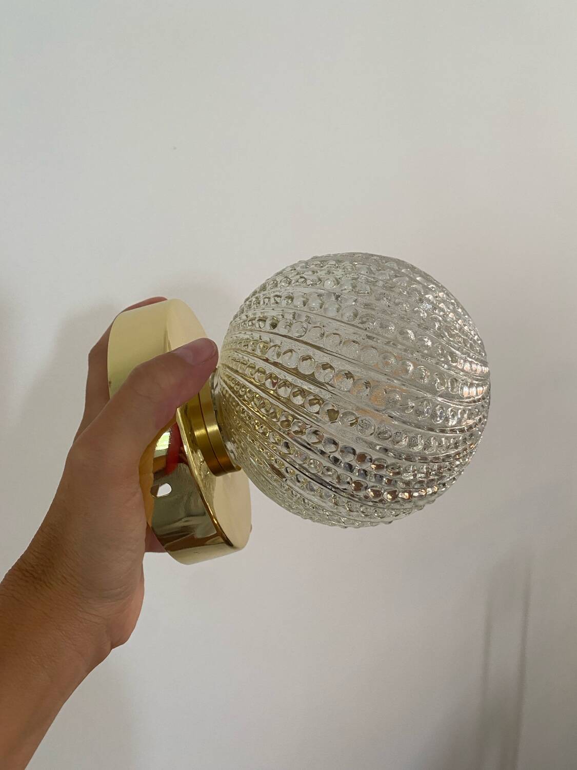 Wall lamp with vintage globe