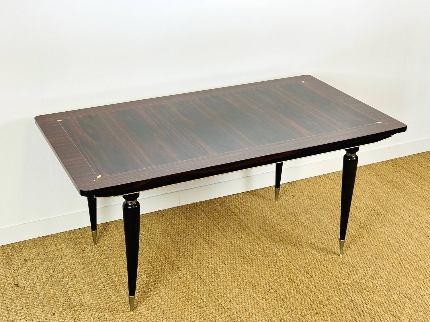 Table à manger Art déco en ébène de macassar, 1940