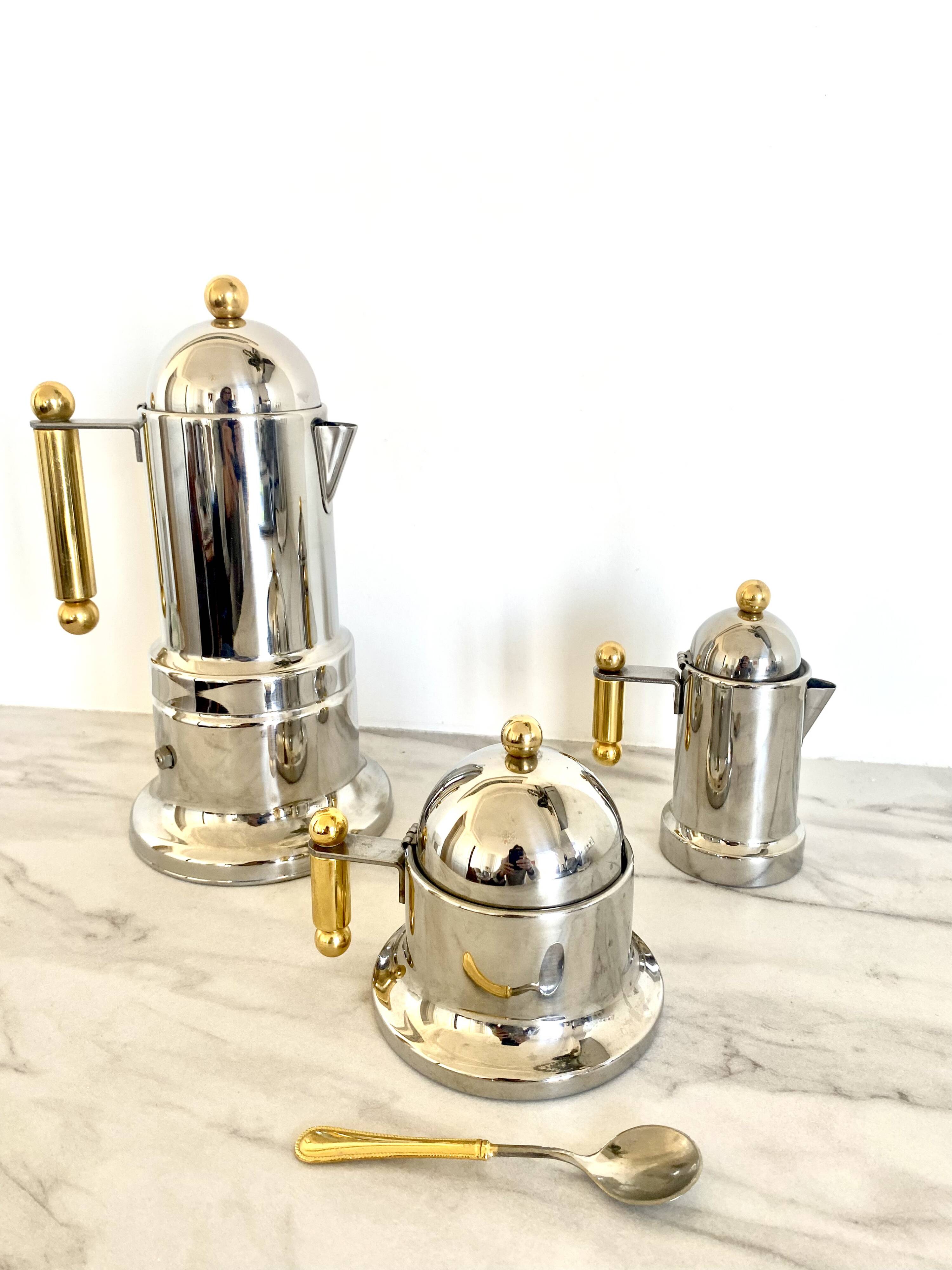 Kontessa coffee service by Vev Vigano from the 1980s.
