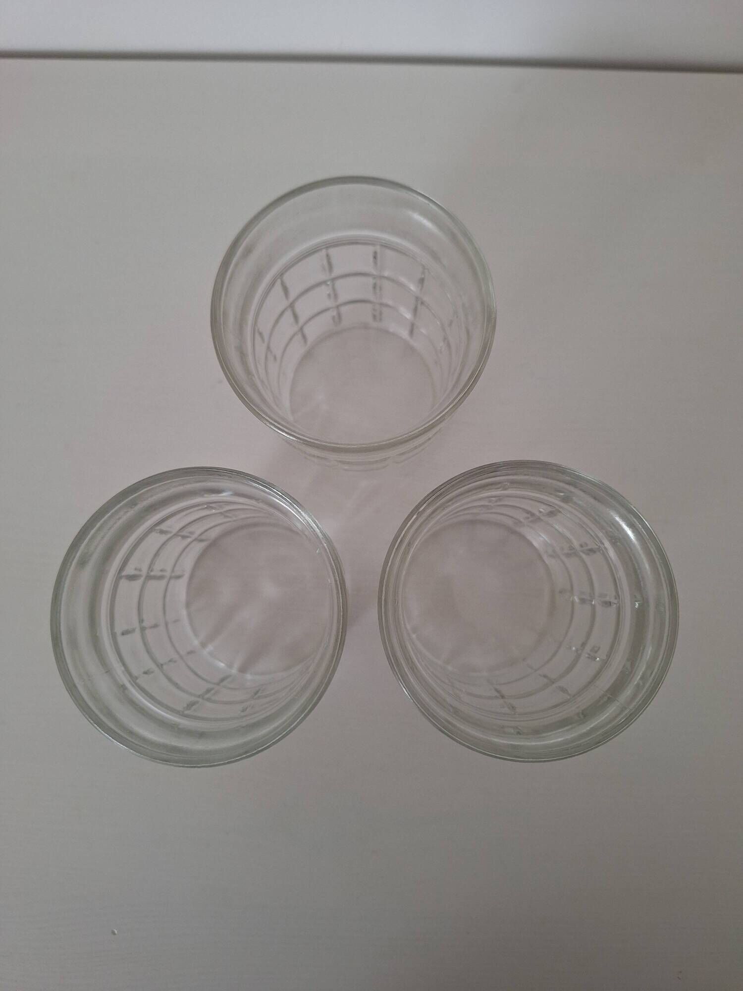 Water glasses or whisky glasses