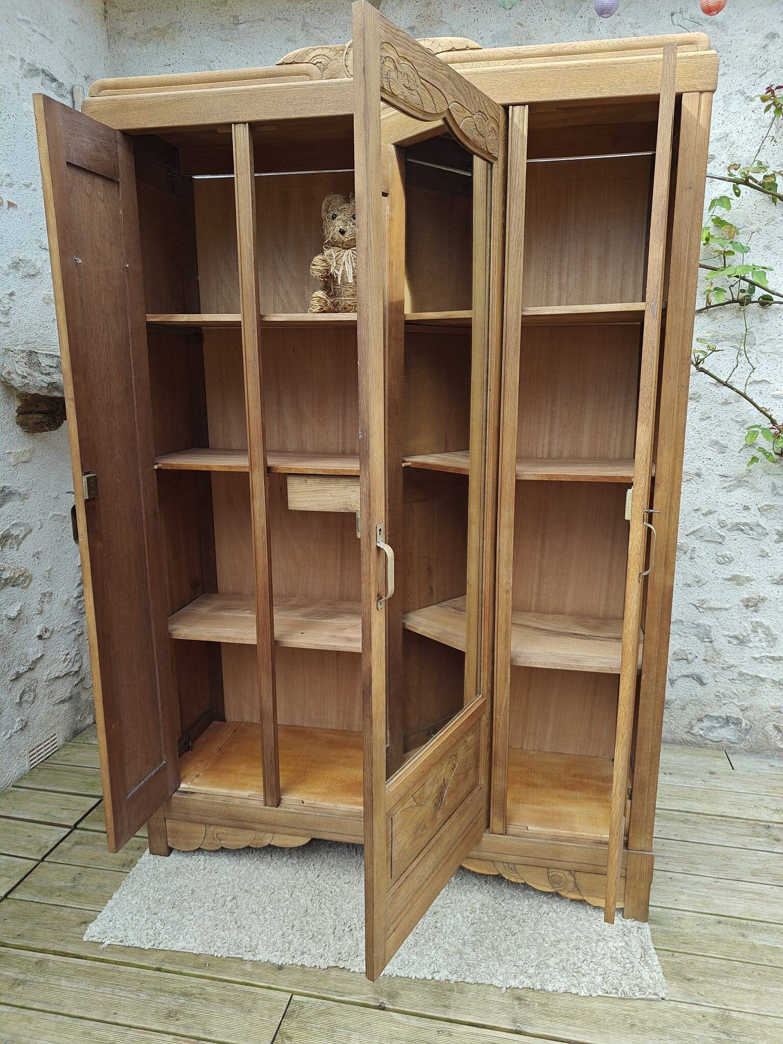 Art deco oak cabinet