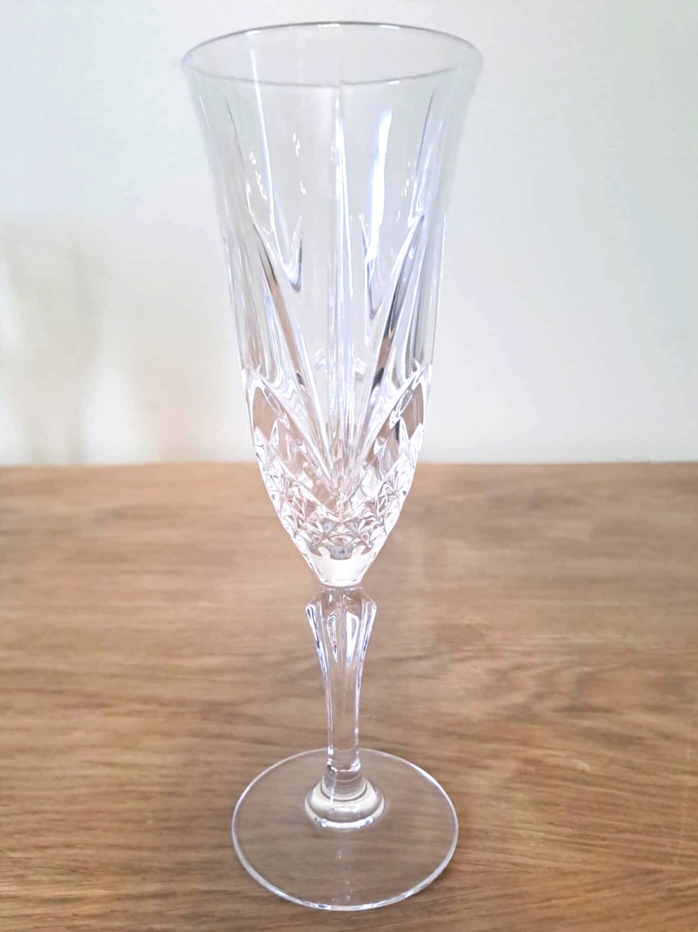 8 crystal champagne flutes