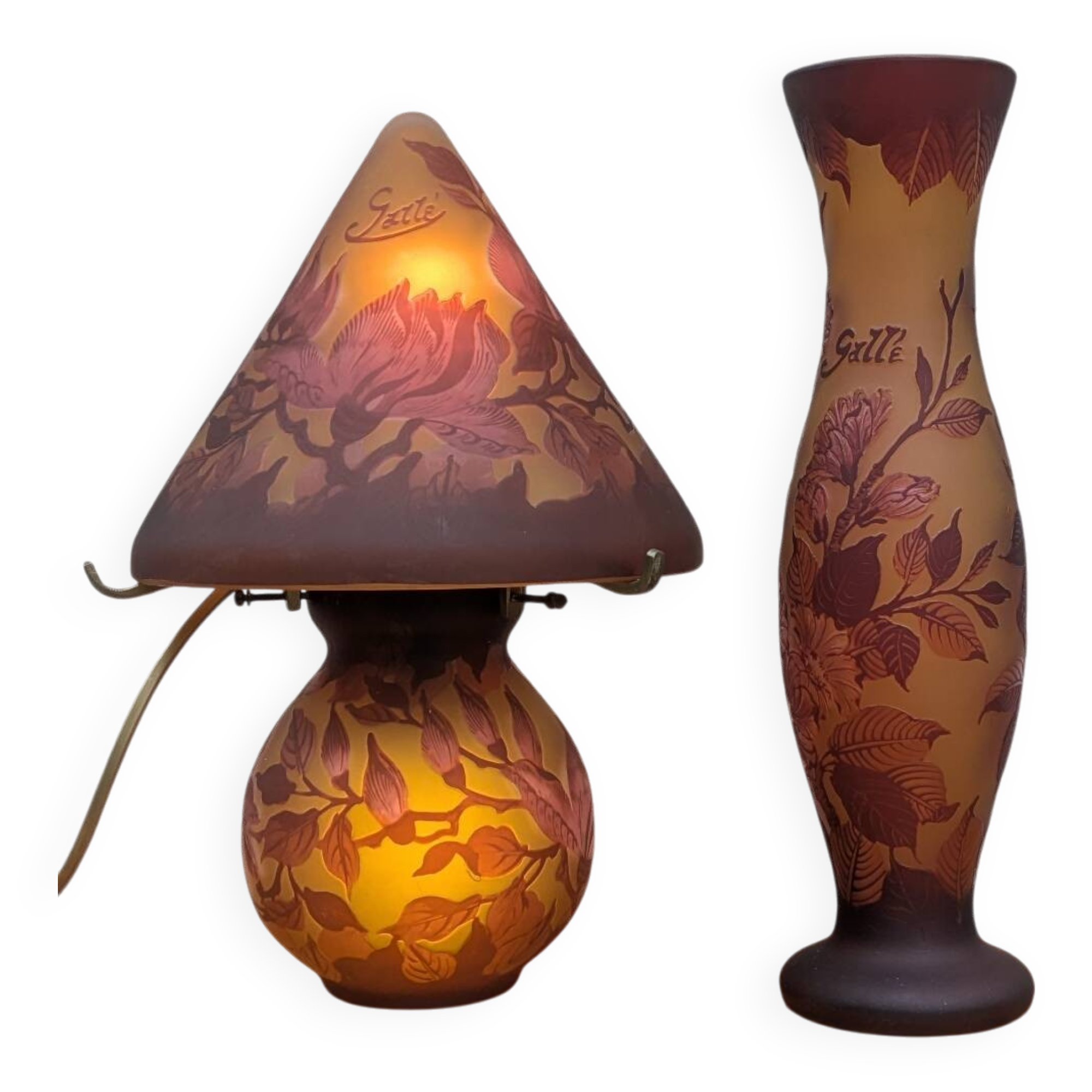 Signed lamp and vase, Tip Gallé – Acid-etched glass – Art Nouveau