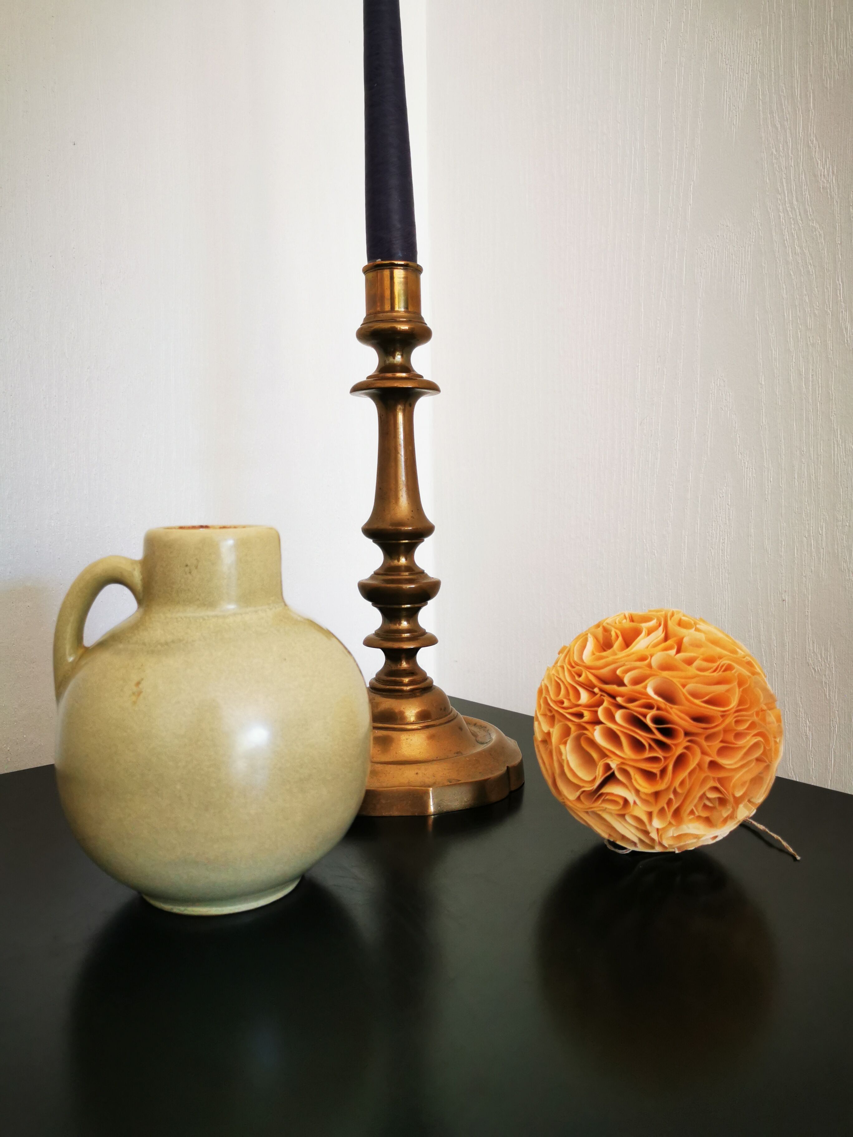 Vintage sleek handle vase