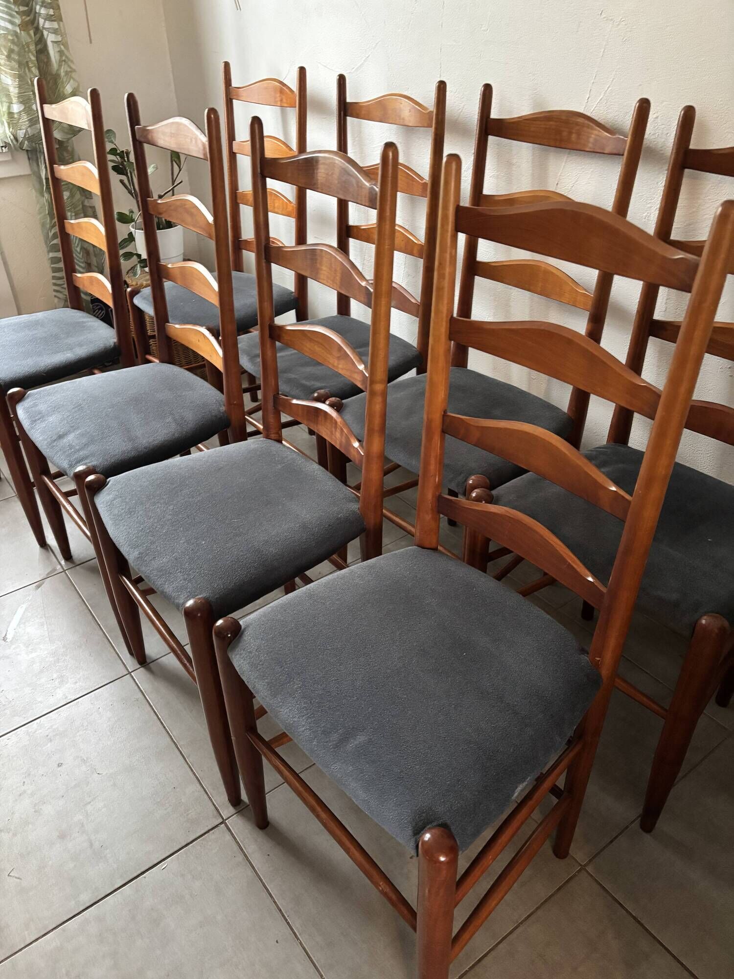 Set of 8 Scandinavian ladderback chairs, 1960s.