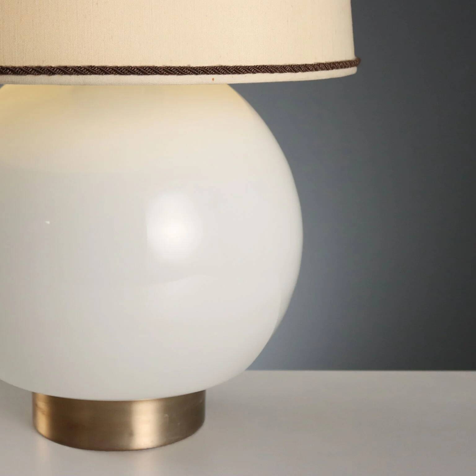 White glass table lamp from the 1970s-80s.