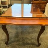 Merisier branded table with glass tray and 2 integrated sliding extension slags