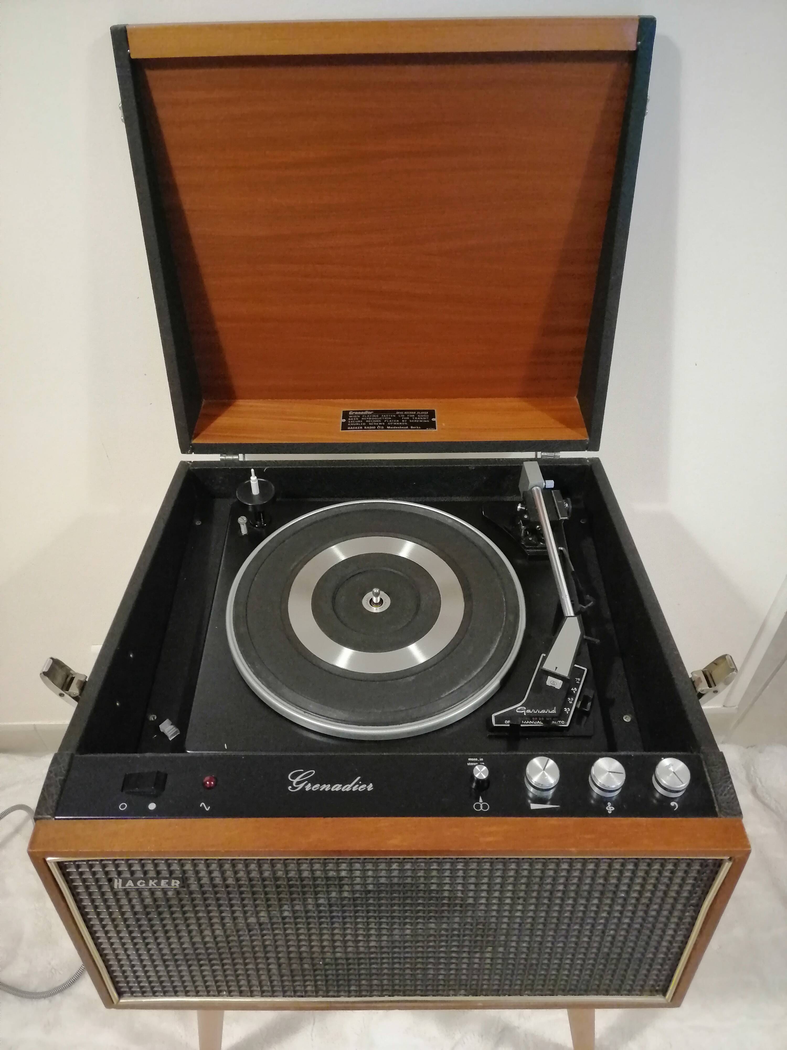Grenadier hi-fi furniture with Garrard Platinum