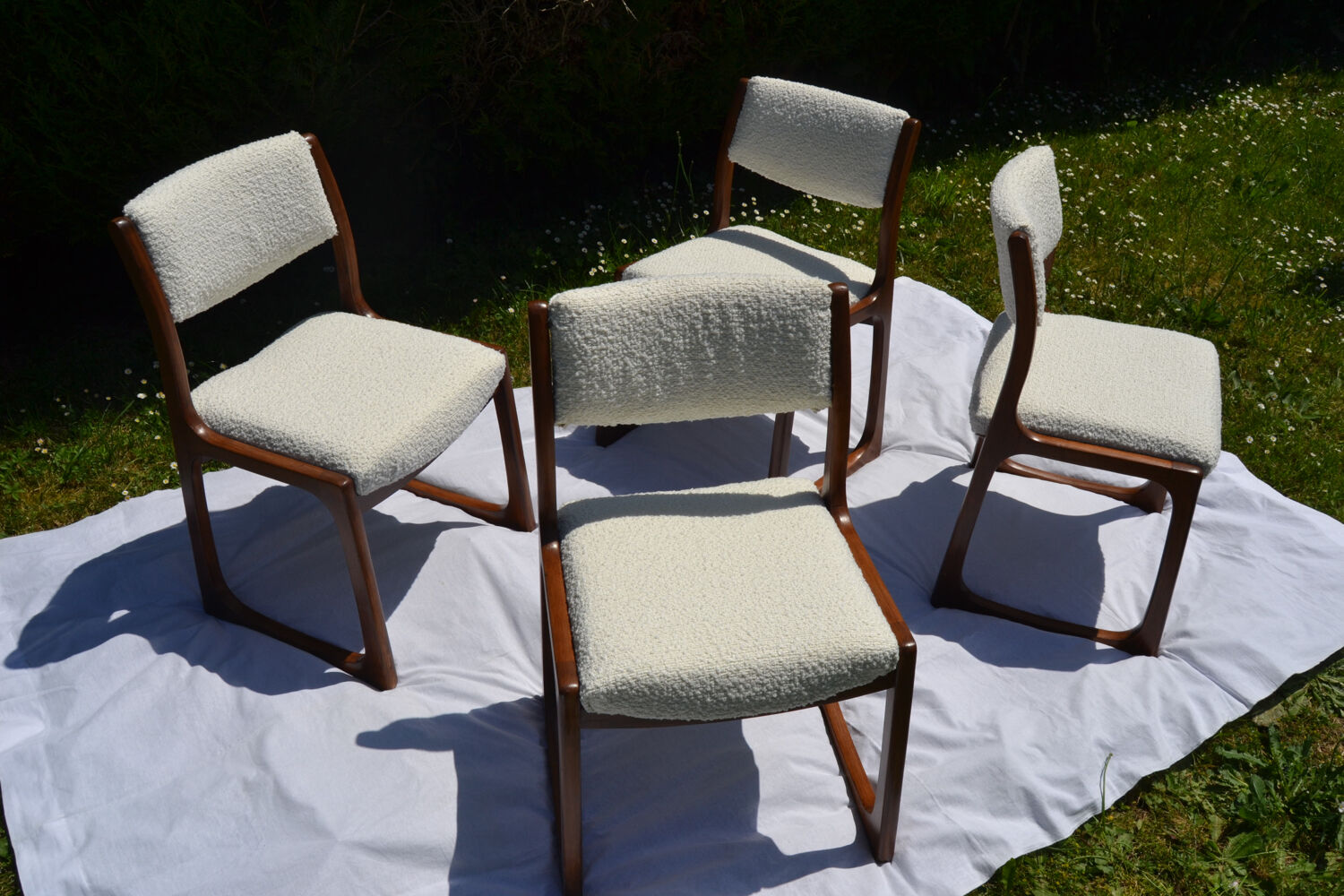 4 Baumann sleigh chairs