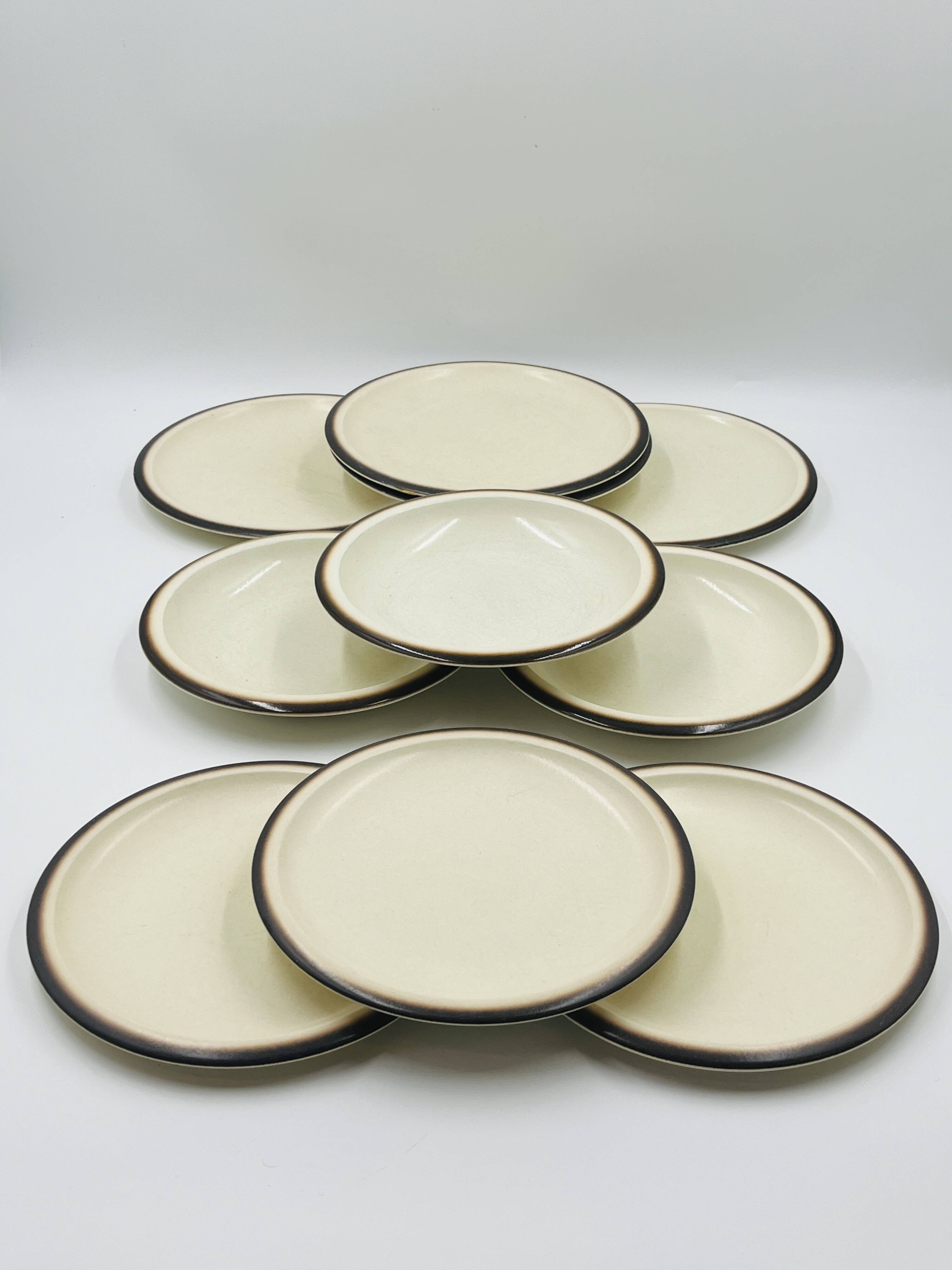 Set of 10 Boch La Louvière Sierra model plates.