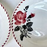 Set of 4 old Amandinoise plates