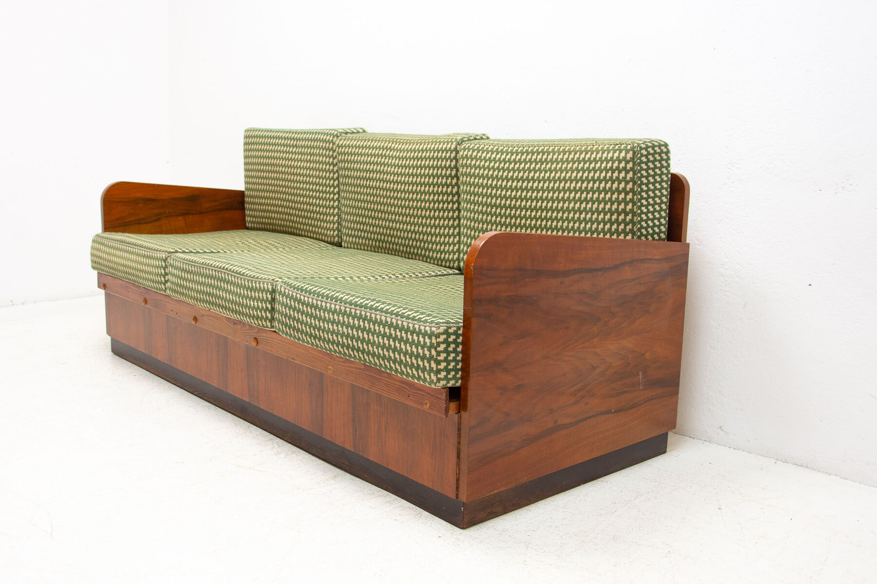 mid century folding sofabed by jindřich halabala for up závody, 1950´s