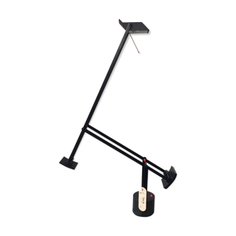 35 Richard Sapper 1972 Tizio desk lamp