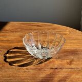 Small vintage Arcoroc Codec glass salad bowl with stylized petal patterns