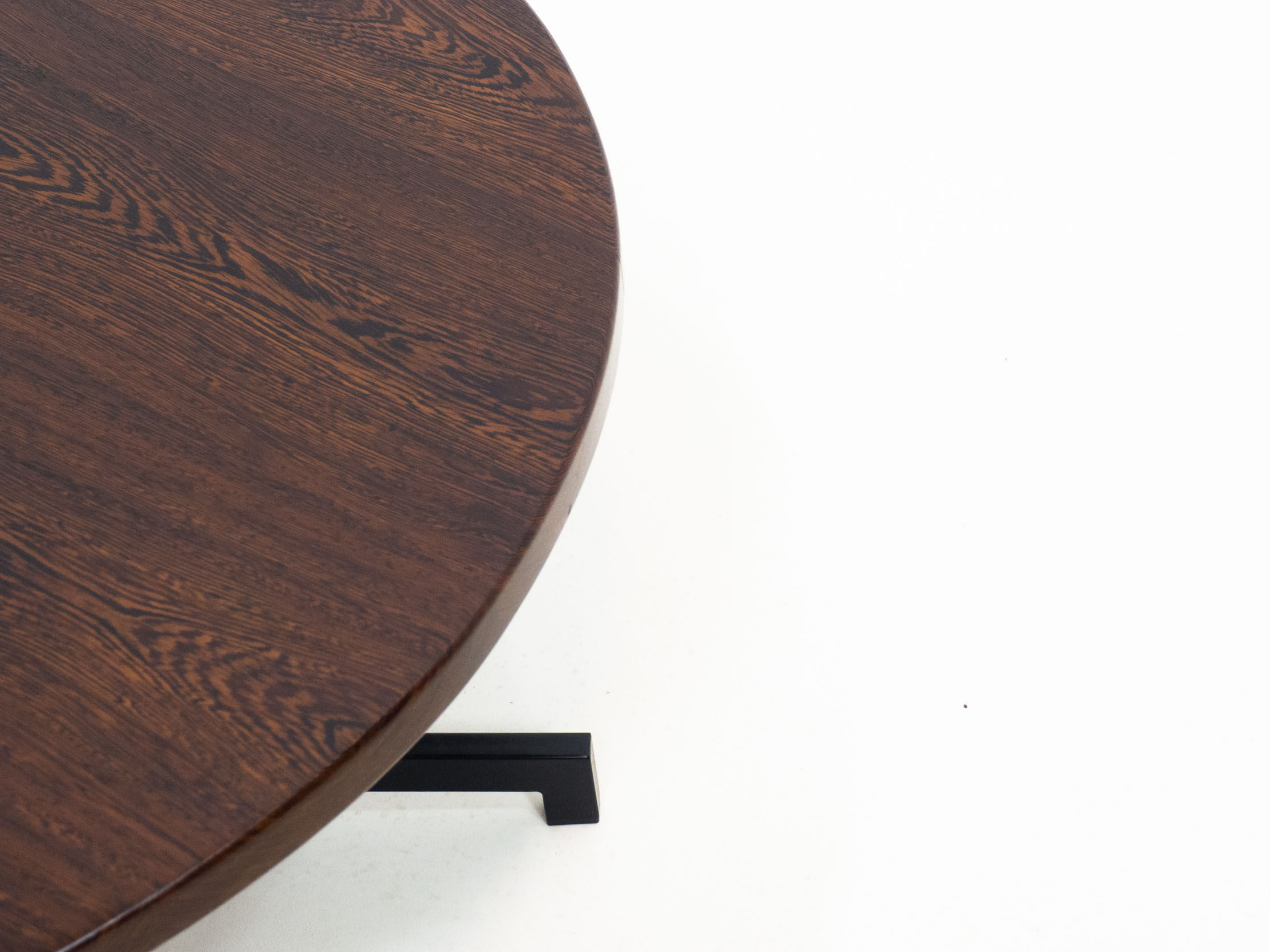 Vintage round wengé coffee table