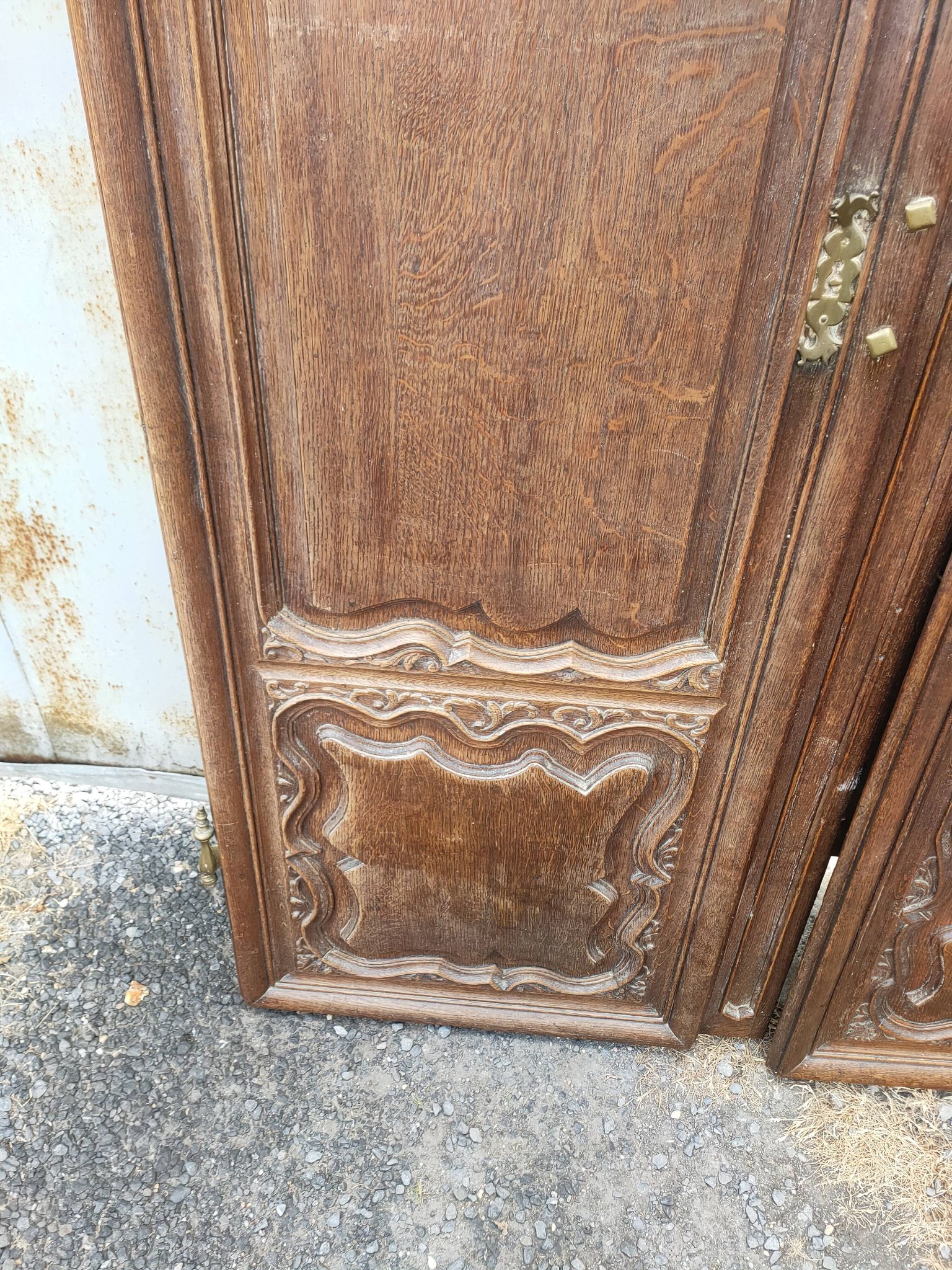 paire de porte d armoire  ancienne en chene