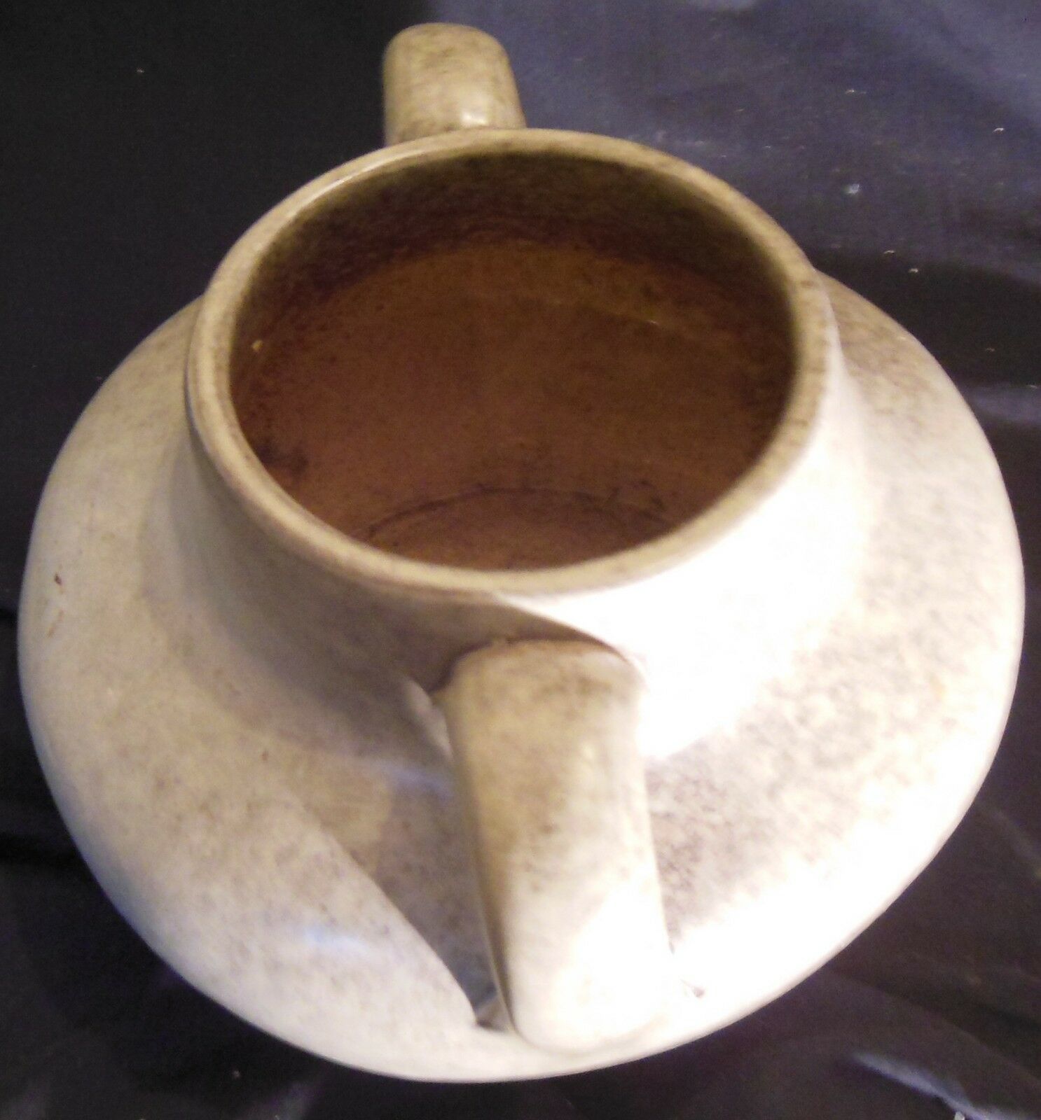 Ceramic vase signed Max Idlas