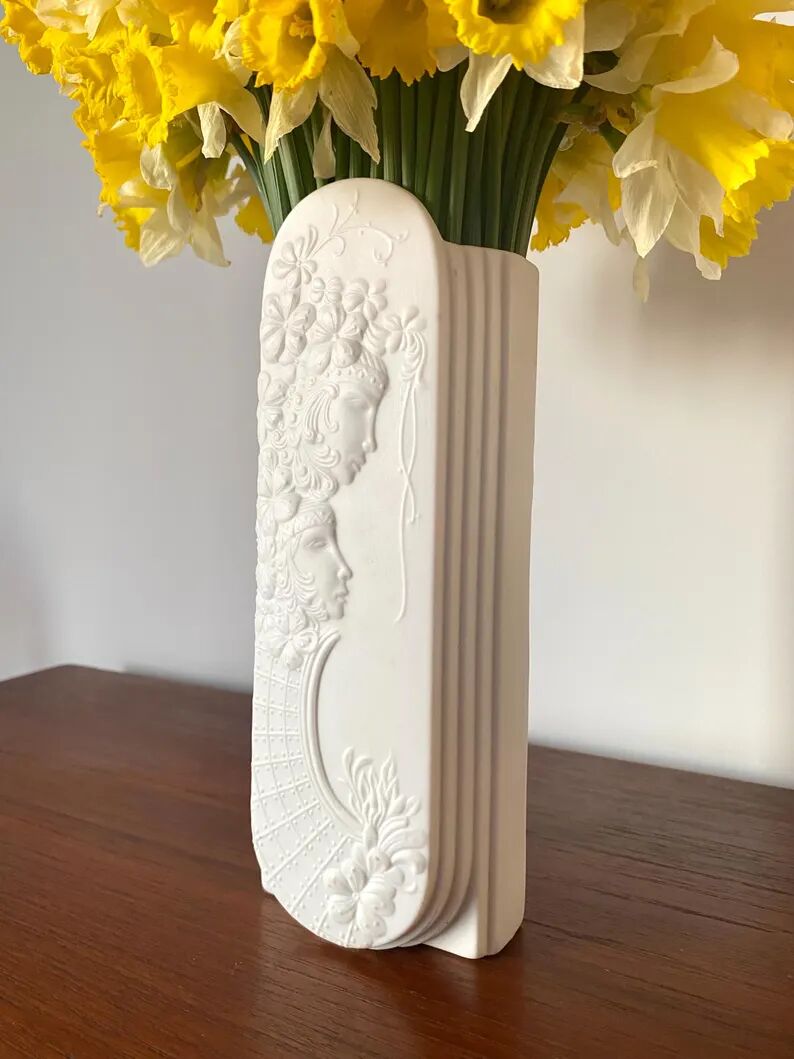 White porcelain vase by Manfred Frey for Kaiser, Germany 1960s