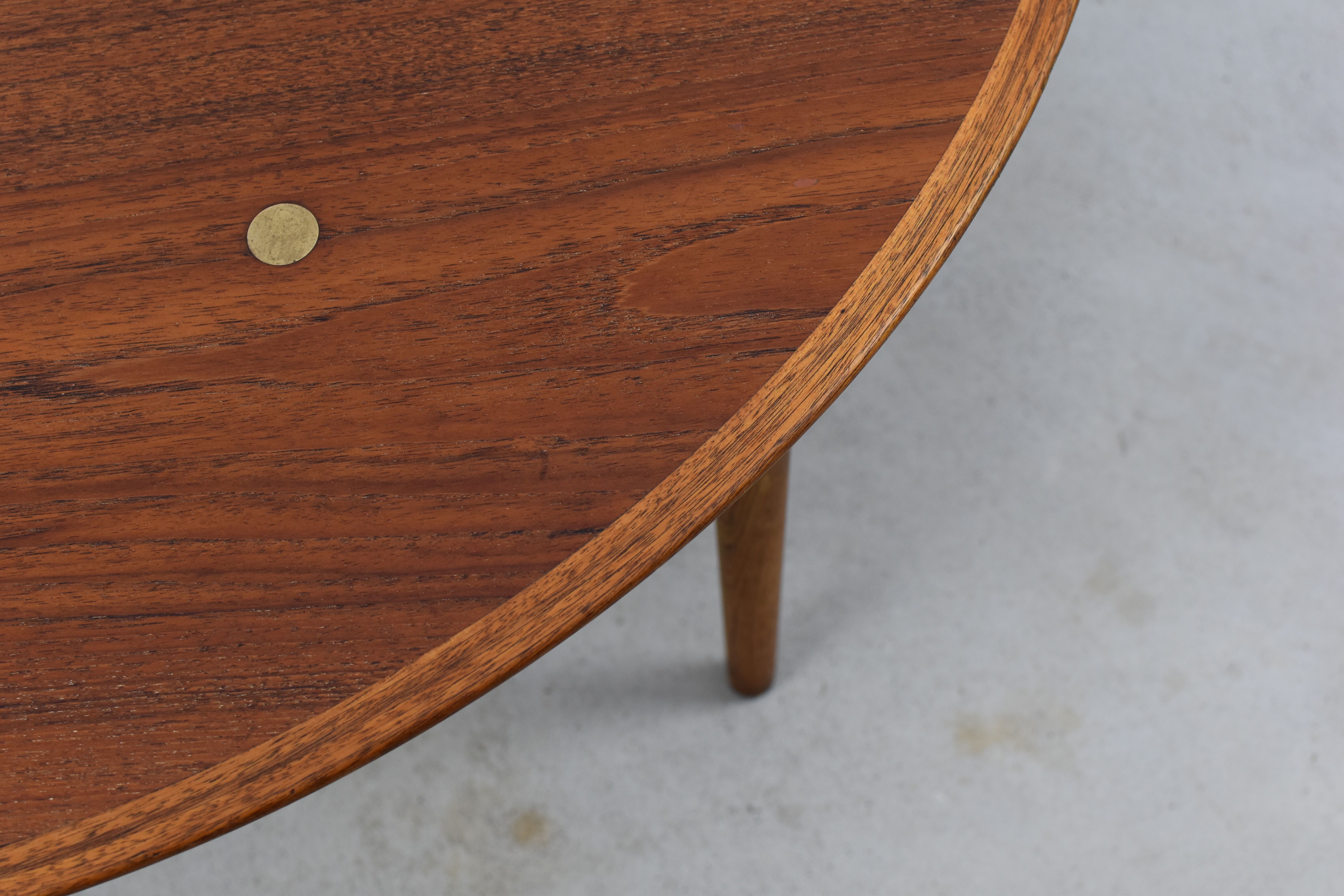 Lovely round coffee table from Denmark, 1950’s.